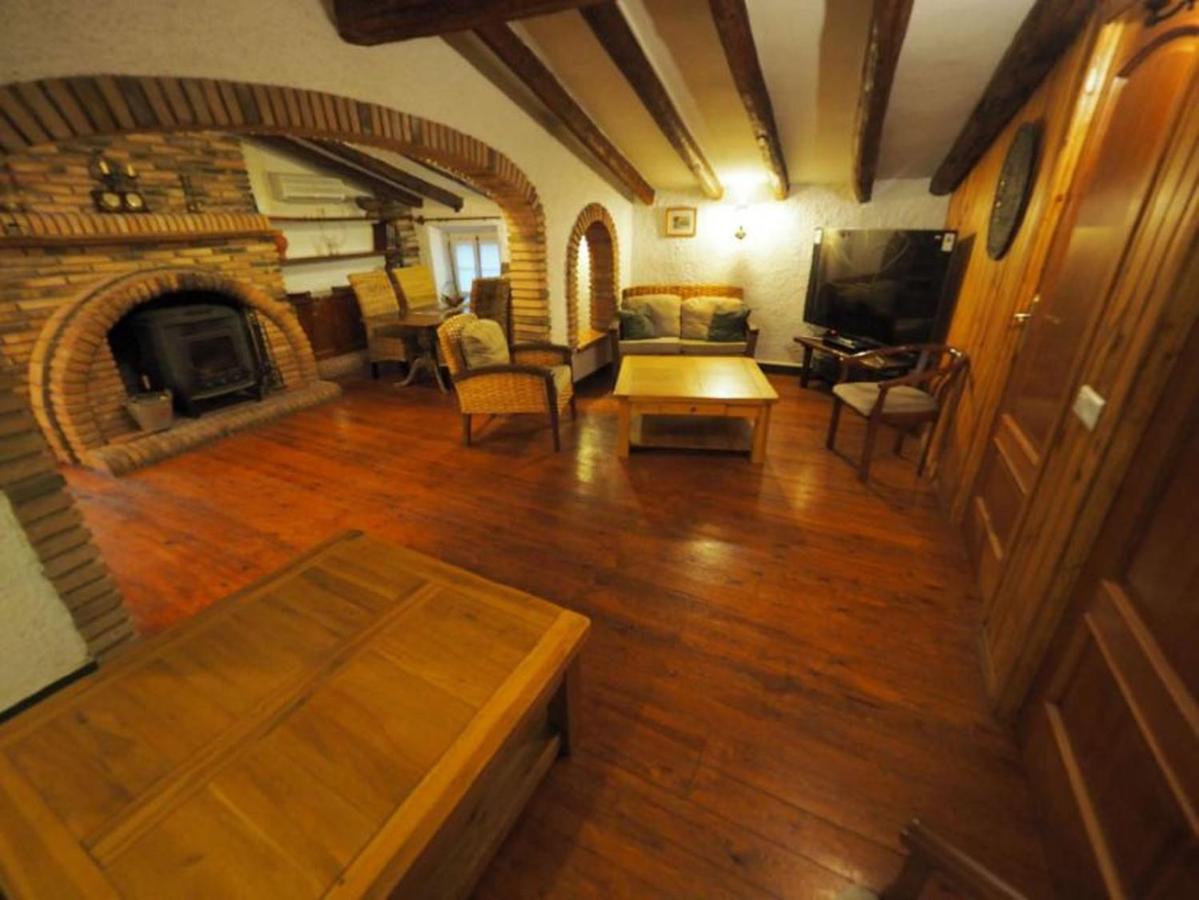 Bed and Breakfast Mas Rosich Alcover Экстерьер фото
